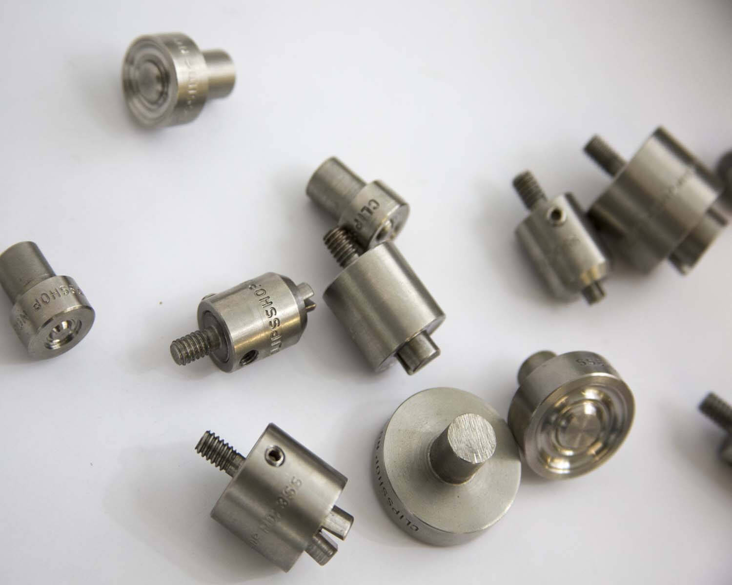 Setting Dies